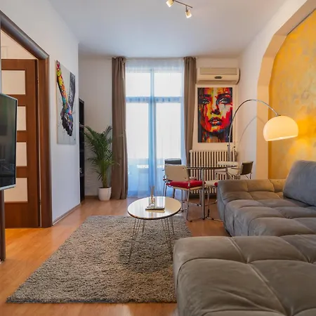 Prime Location - Breathtaking Architectural Views Apartment Bucharest Exterior photo