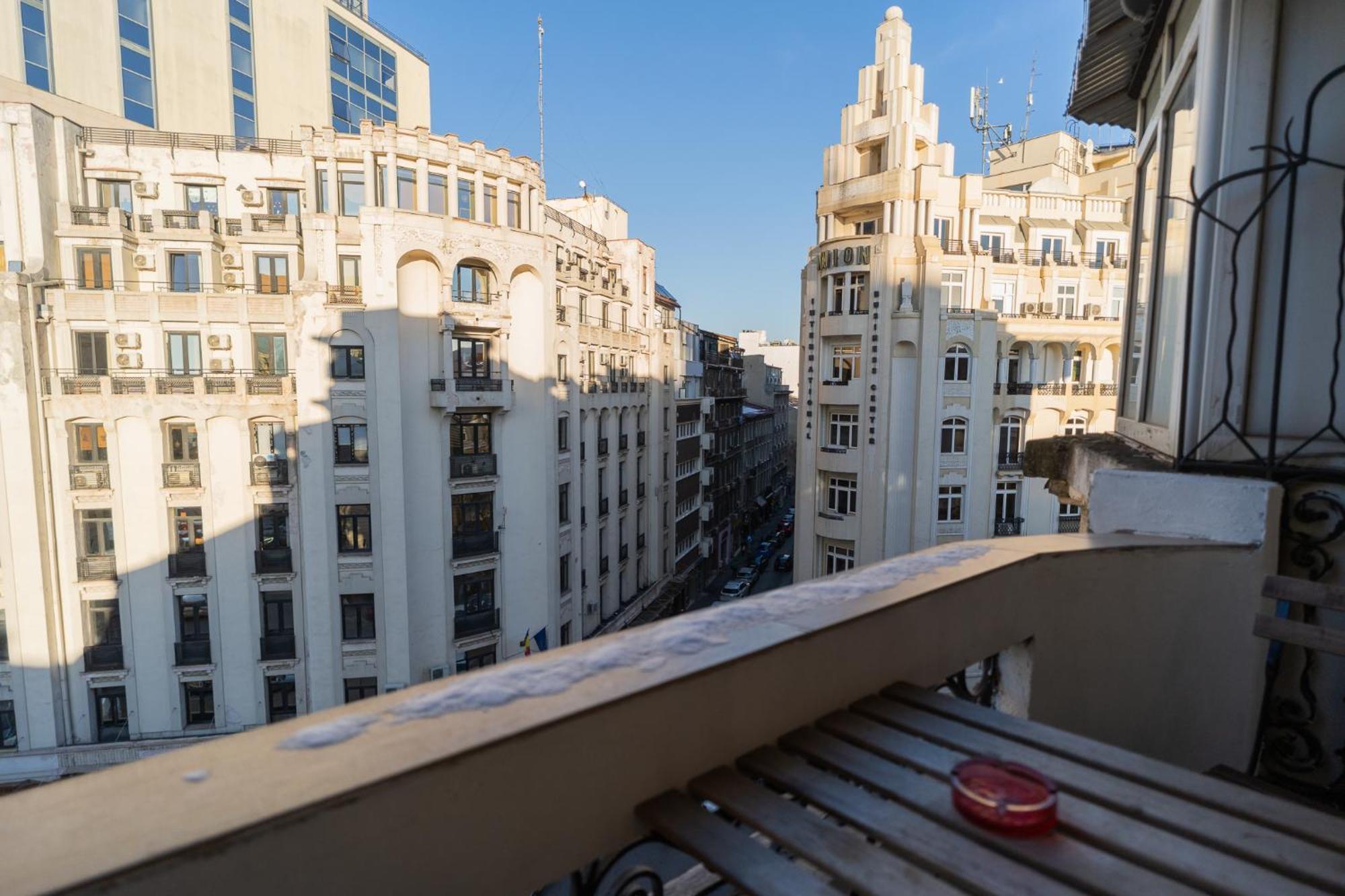 Apartment Prime Location - Breathtaking Architectural Views *