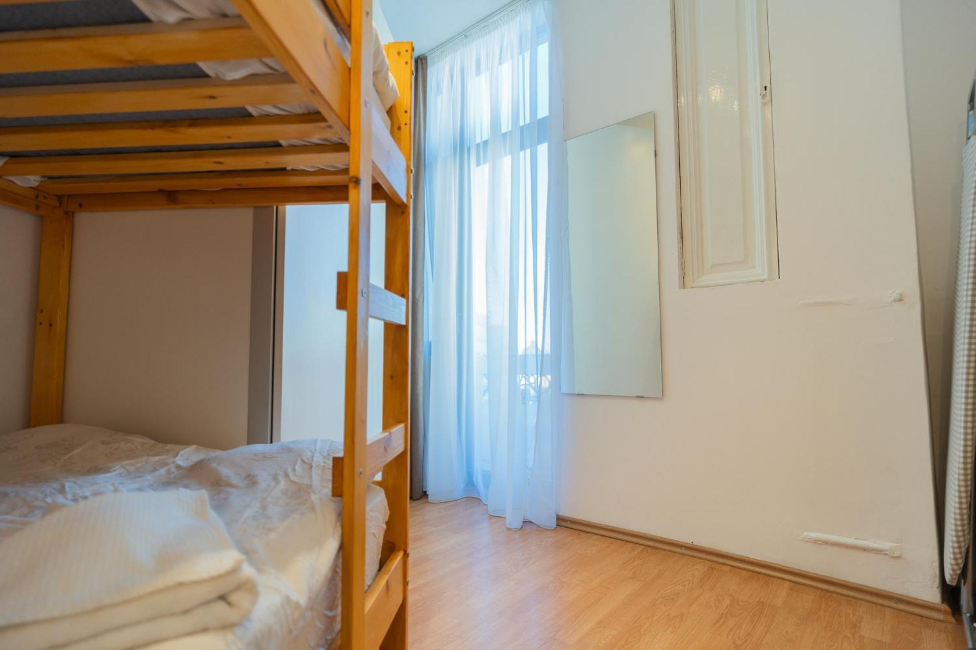 Prime Location - Breathtaking Architectural Views Apartment Bucharest