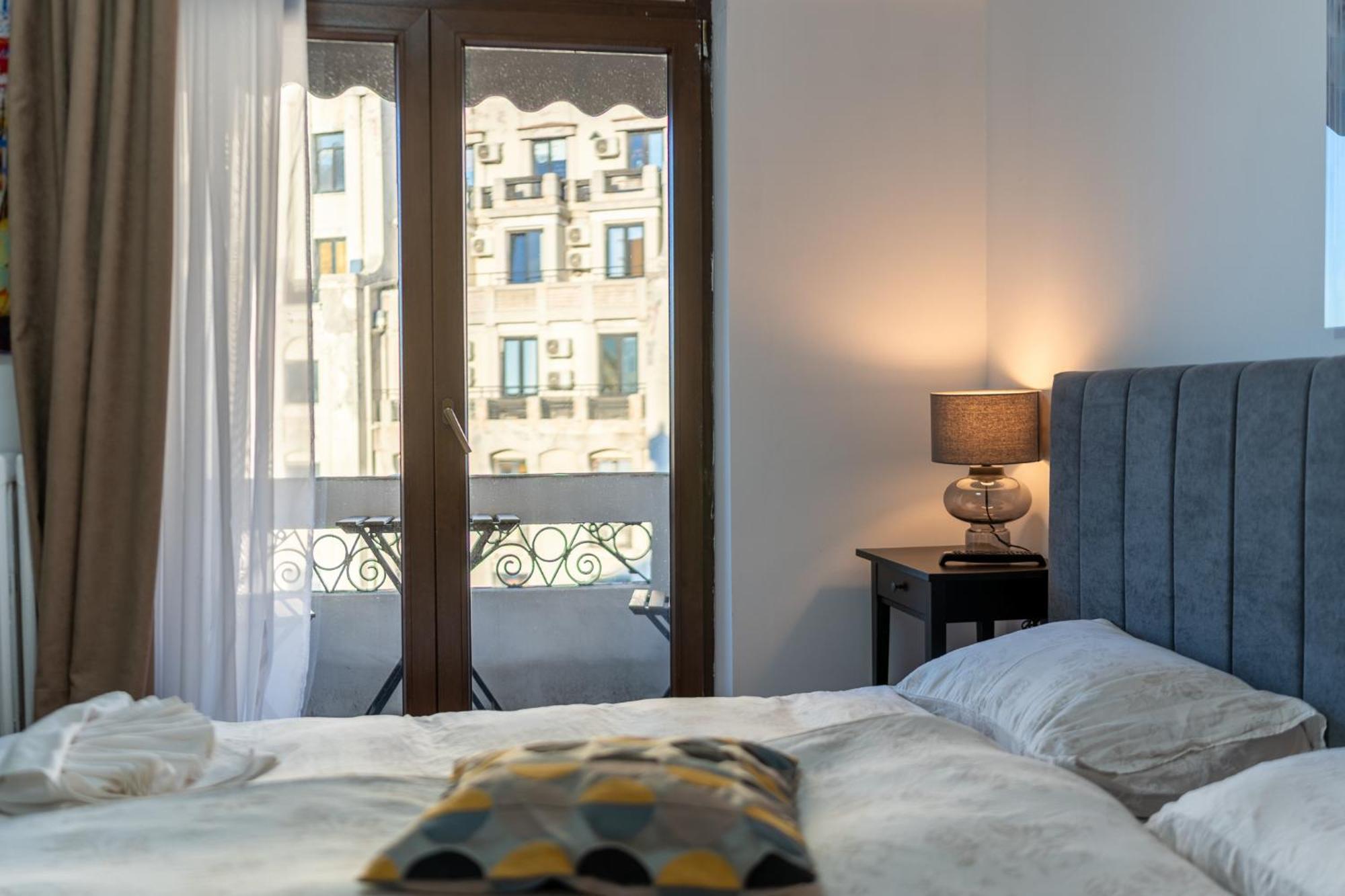 Prime Location - Breathtaking Architectural Views Apartment